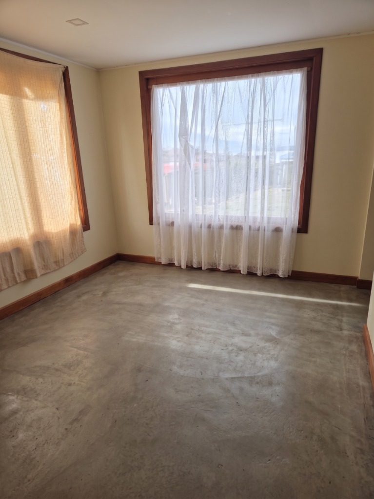 Antes - Habitación vacía sin amoblar